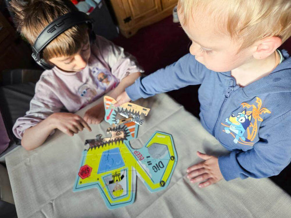 Floss and Rock, Construction Shaped Jigsaw - (12 Piece)