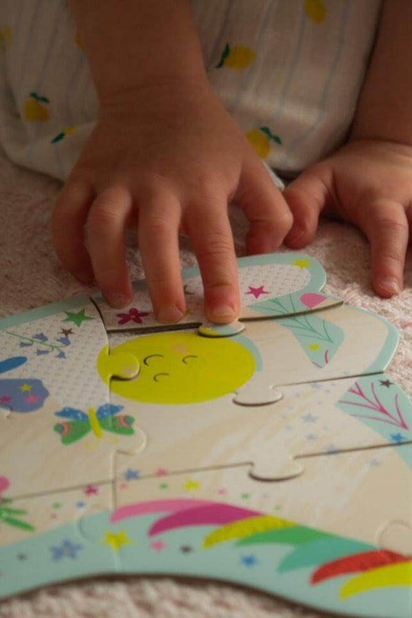 Floss and Rock, Rainbow Unicorn Shaped Jigsaw - (12 Piece)