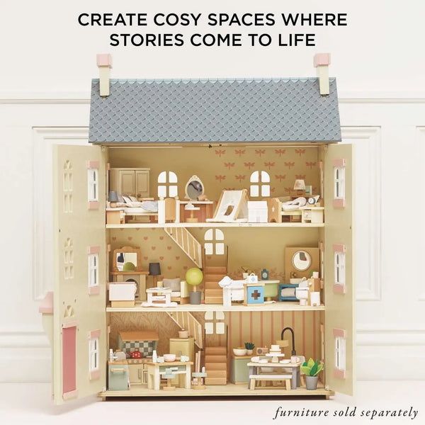 Le Van, Cherry Tree Hall Wooden Dolls House