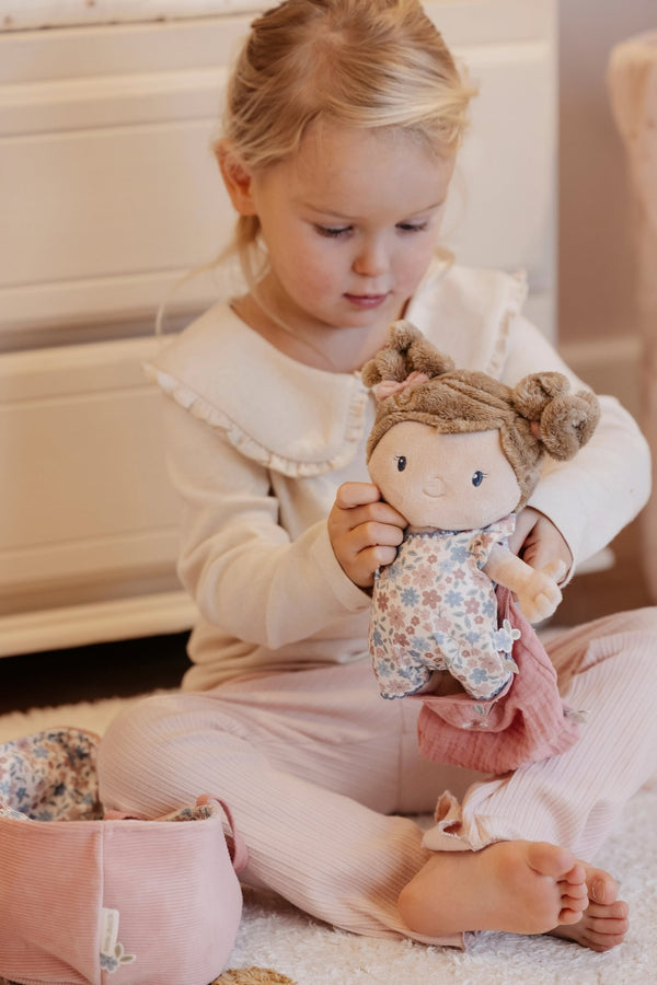 Little Dutch, Baby Doll in Basket Rosa