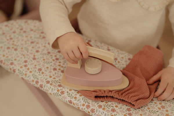 Little Dutch, Ironing Board