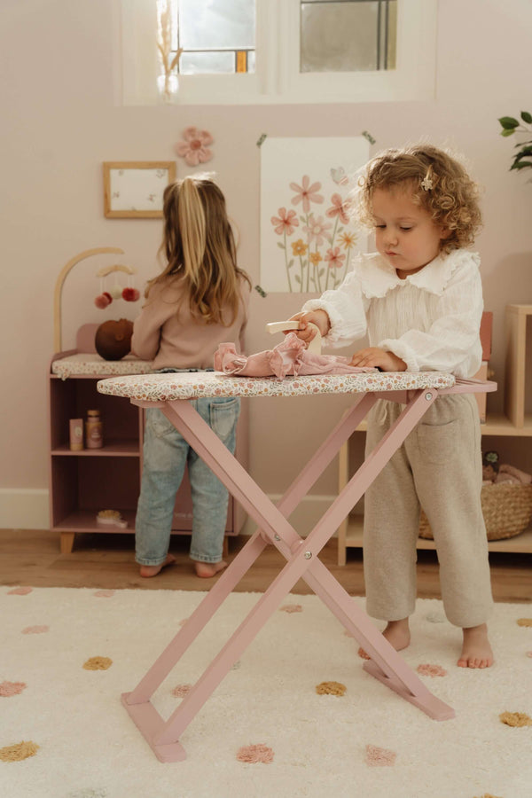 Little Dutch, Ironing Board