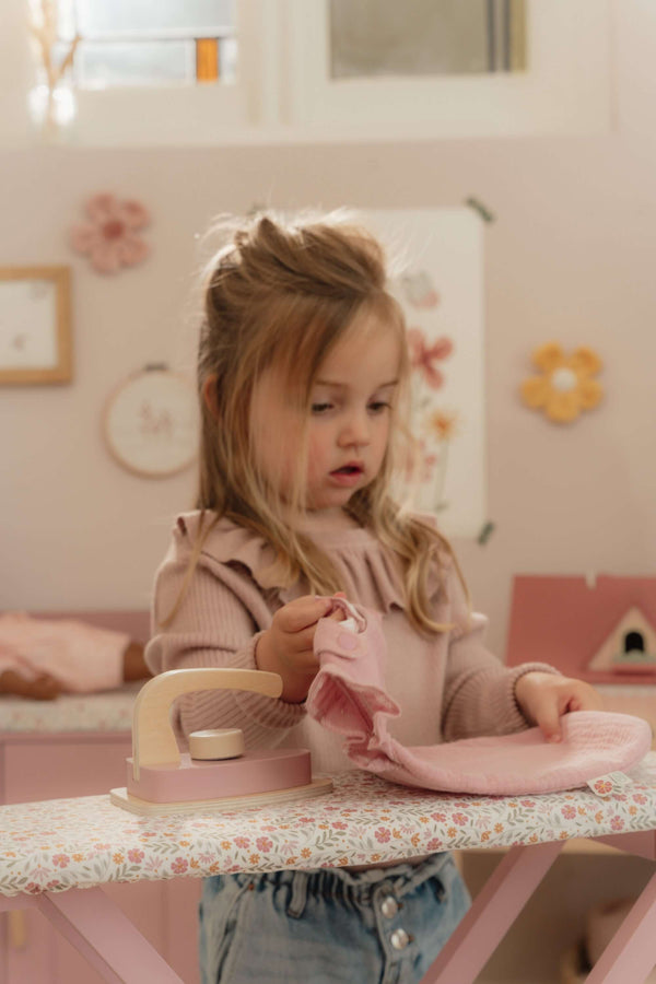 Little Dutch, Ironing Board