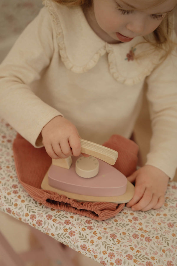 Little Dutch, Ironing Board