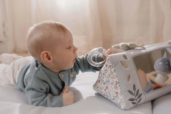 Little Dutch, Activity Triangle - Forest Friends