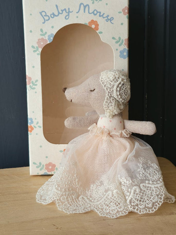 Maileg, Baby Mouse in Gown - Powder