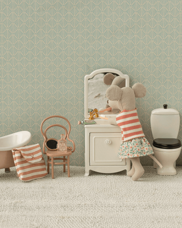 PRE-ORDER Maileg, Toothbrush Set in Bag, Mouse - Coral Stripe **Due April**