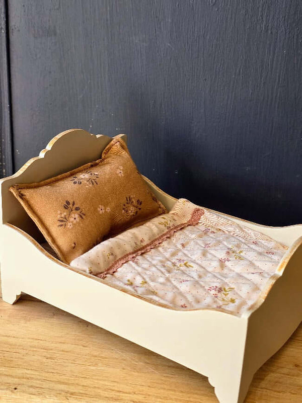 Maileg, Bed, Mouse - Off White