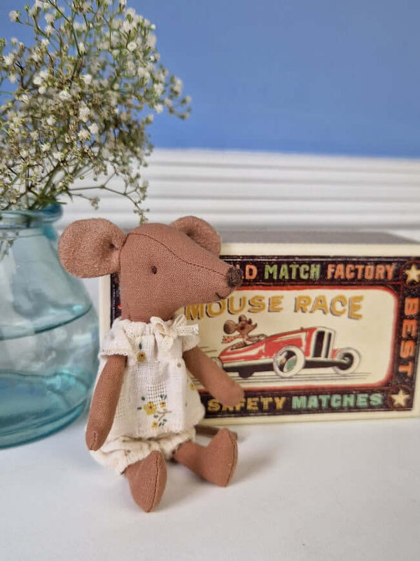 Maileg, Big Sister Mouse in Matchbox