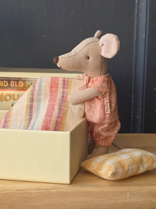 Maileg, Big Sister Mouse in Matchbox