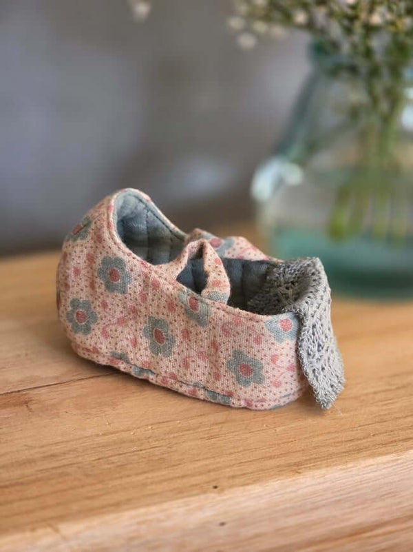 Maileg, Carry Cot, Baby Mouse - Blue