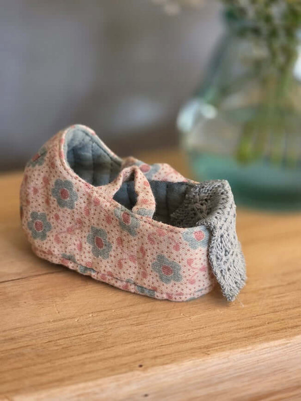 Maileg, Carry Cot, Baby Mouse - Blue