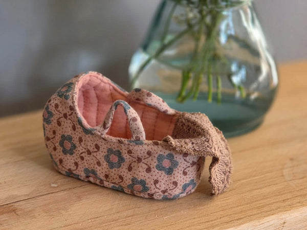Maileg, Carry Cot, Baby Mouse - Rose