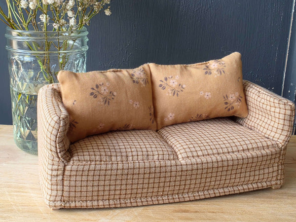 Maileg, Couch, Mouse - Mable