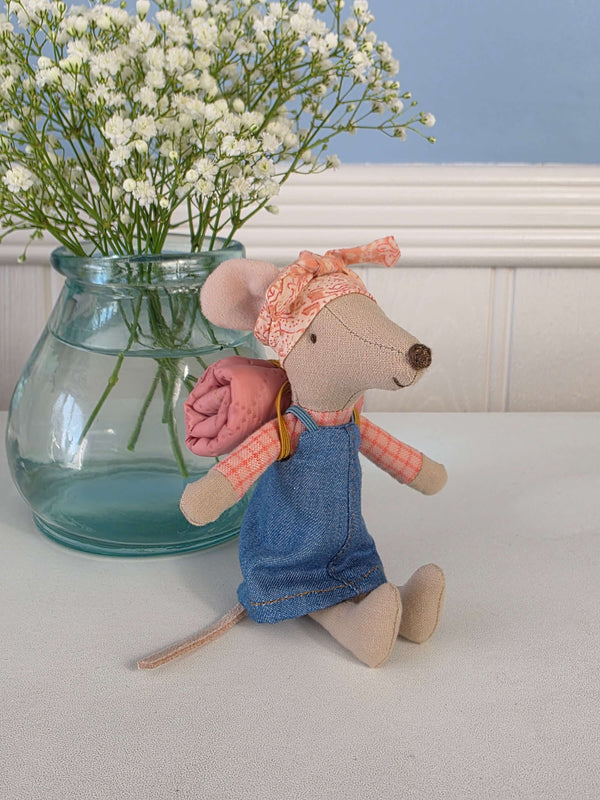 Maileg, Heidi Big Sister Hiking Mouse w Pink Sleeping Bag