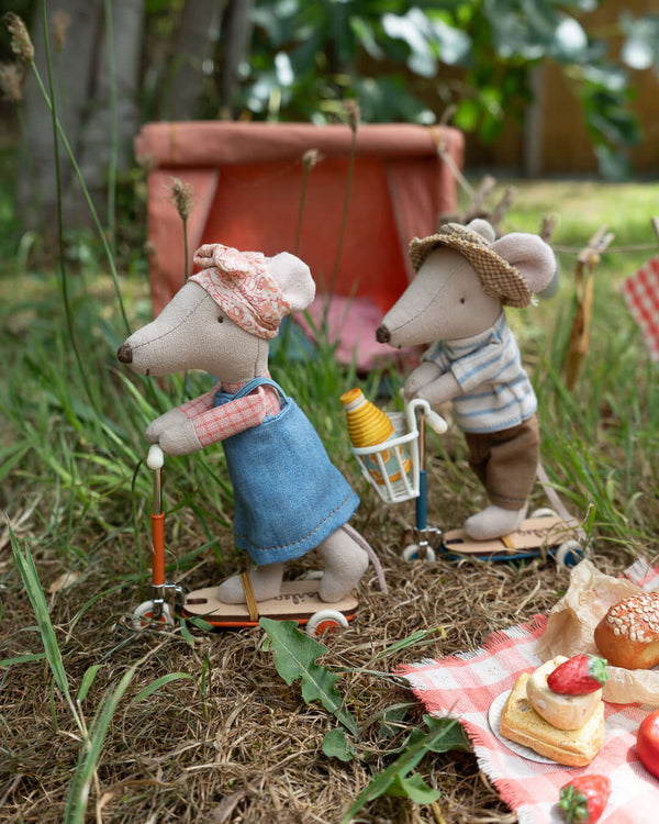 Maileg, Kick Board, Mouse - Orange