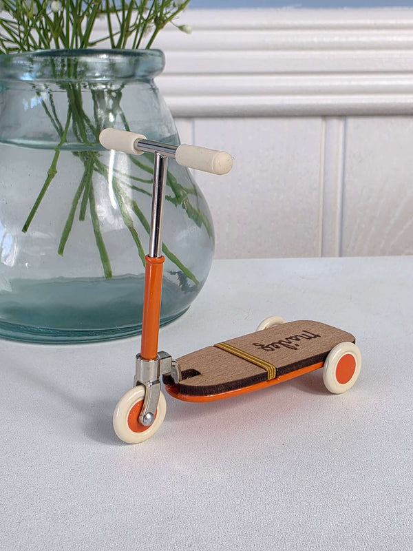 Maileg, Kick Board, Mouse - Orange