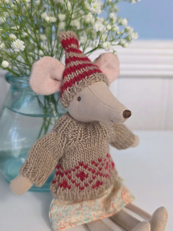 Maileg, Knitted Sweater and Hat, Mum Mouse