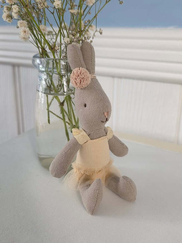 Maileg, Micro Rabbit in White Ballerina Outfit