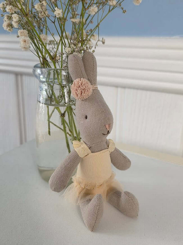 Maileg, Micro Rabbit in White Ballerina Outfit
