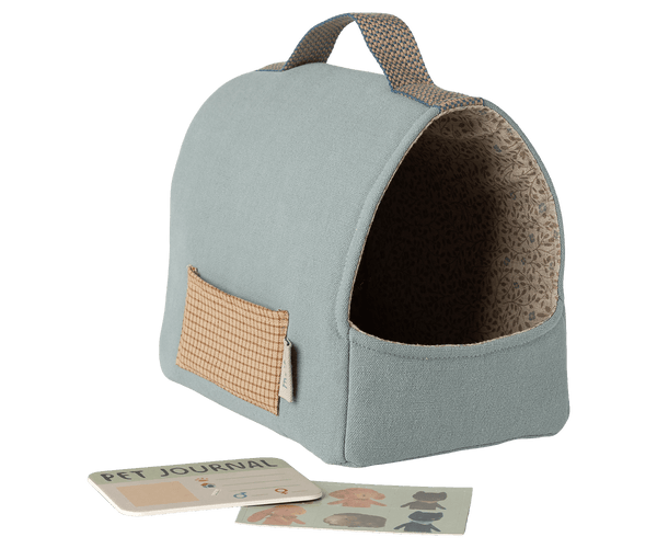 Maileg, Pet Carrier - Dusty Blue
