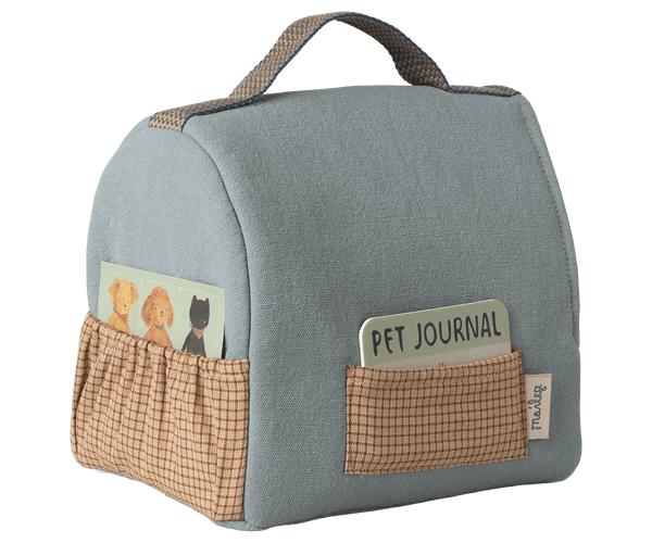 Maileg, Pet Carrier - Dusty Blue