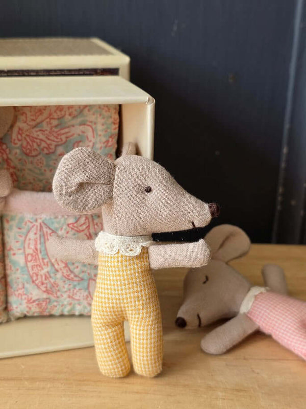 Maileg, Triplets, Baby Mice in Matchbox - Checker