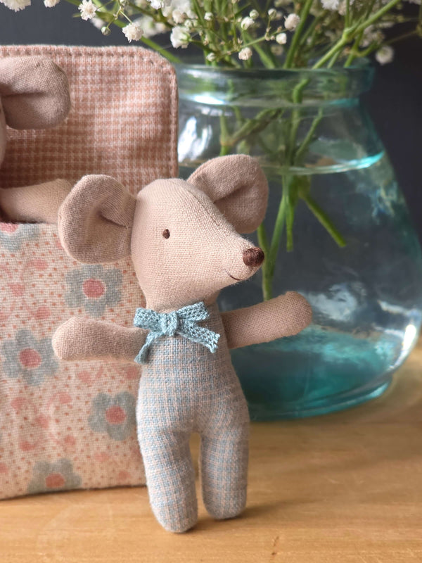 Maileg, Twins, Baby Mice in Matchbox - Checker