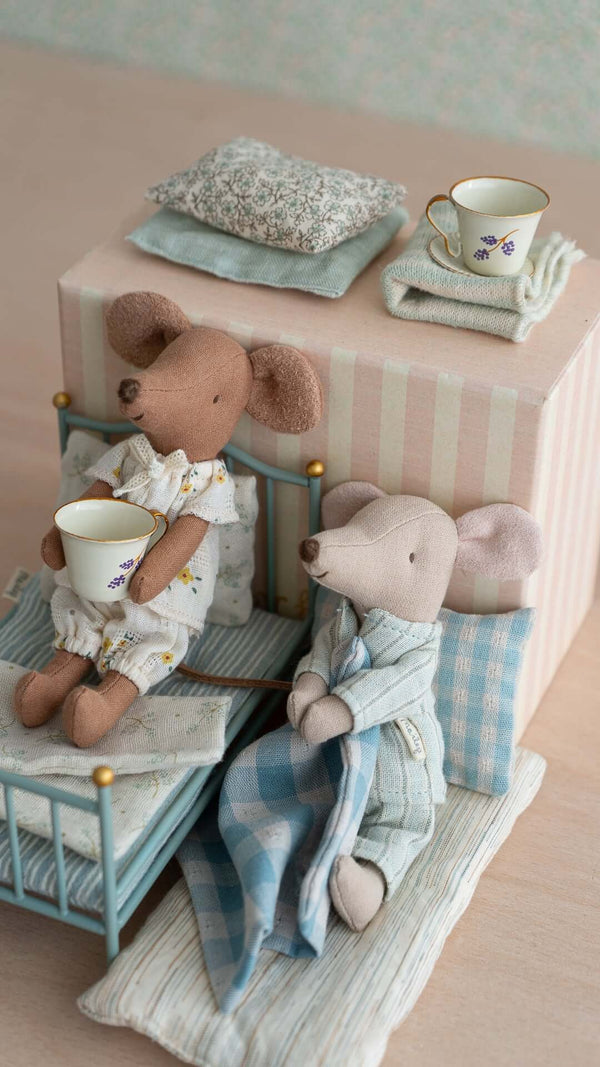 Maileg, Big Sister Mouse in Matchbox