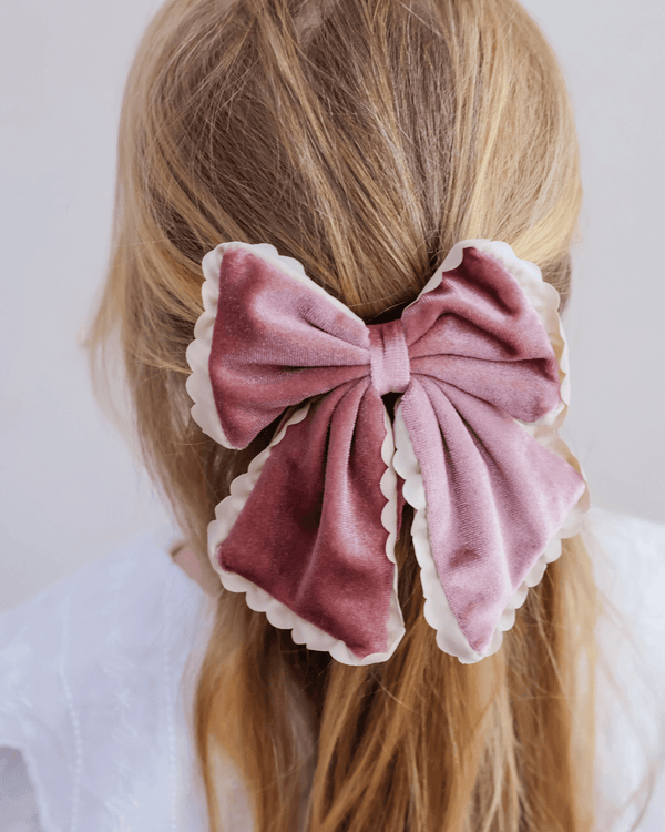 Mimi & Lula, Scalloped Edge Velvet Bow
