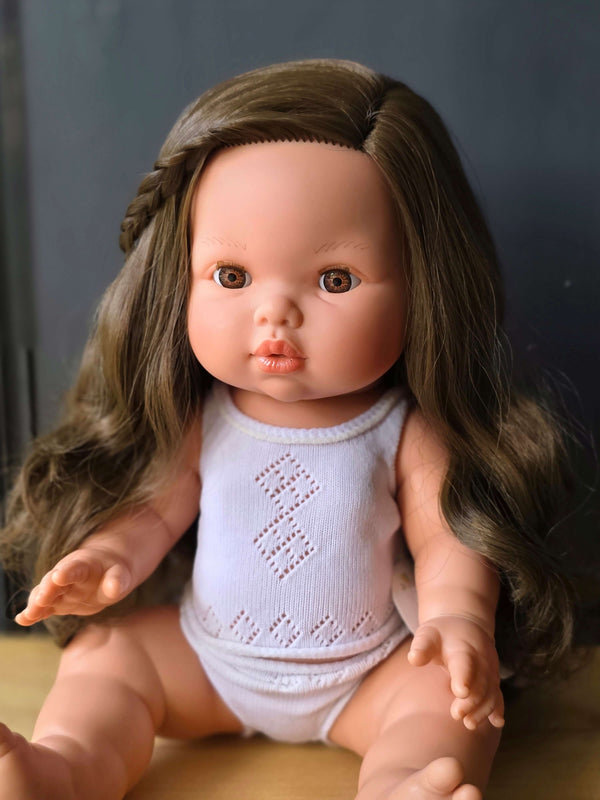 Mini Colettos, Alaska (Brunette with Brown Eyes)