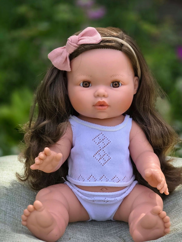 Mini Colettos, Alaska (Brunette with Brown Eyes) **PRE ORDER DUE JULY**