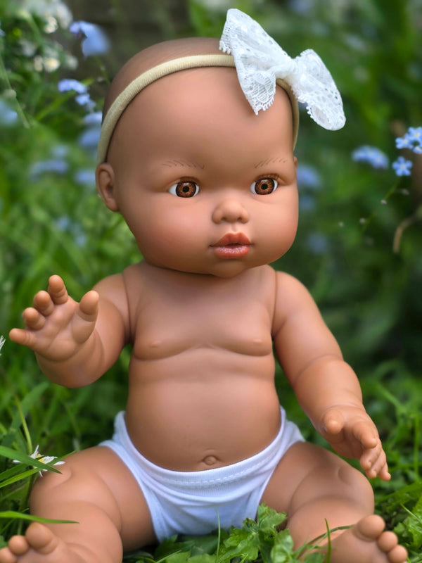 Mini Colettos, Alba (Hispanic Girl without Hair )