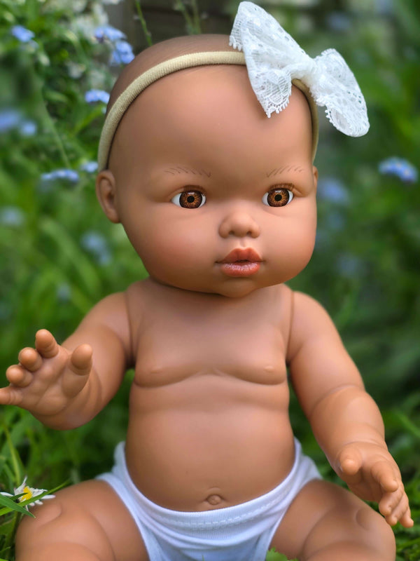 Mini Colettos, Alba (Hispanic Girl without Hair )