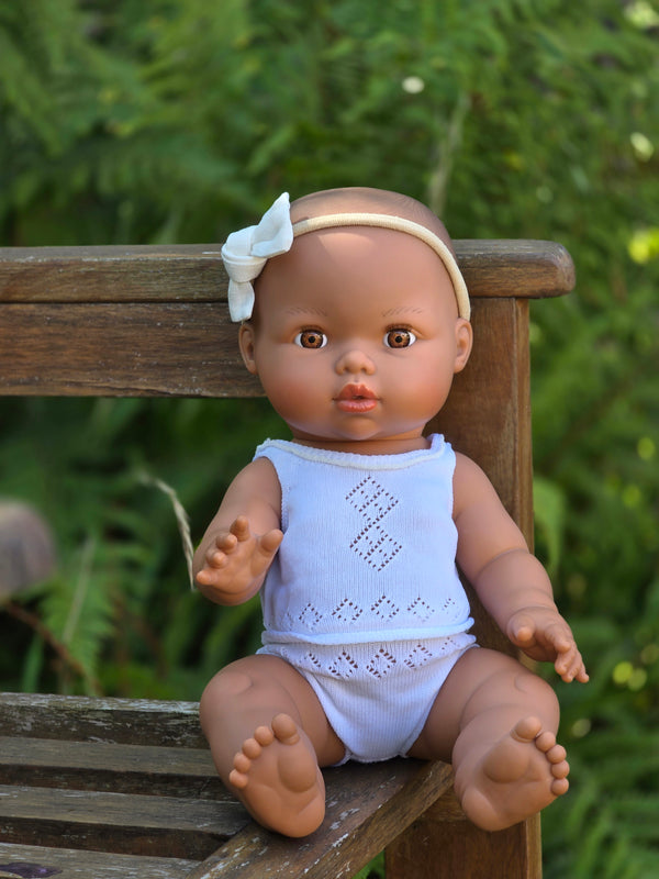 Mini Colettos, Alba (Hispanic Girl without Hair )