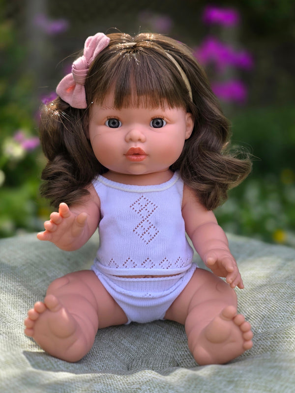Mini Colettos, Aria (Brunette Girl Doll with Blue Eyes)