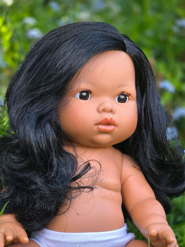 Mini Colettos, Aurora (Hispanic Girl, Black Wavy Hair and Black Eyes)