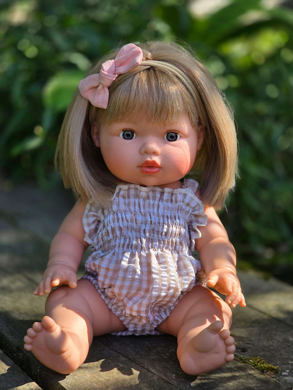 Mini Colettos, Charlotte (Blonde French Cut)
