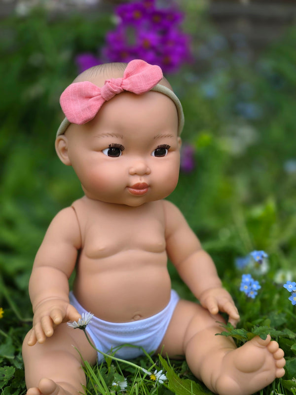 Mini Colettos, Niña Willow (Asian Girl without Hair)