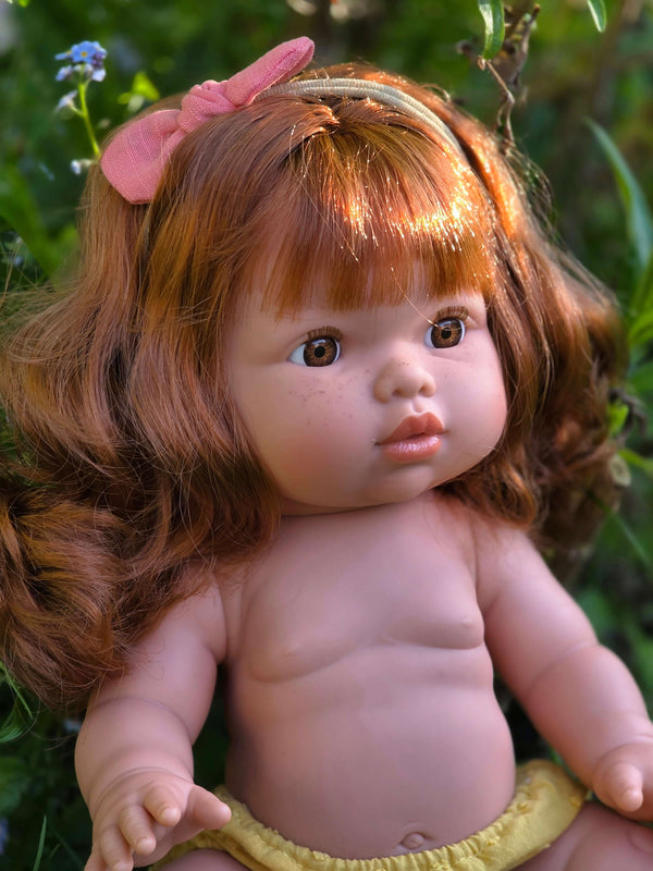 Mini Colettos, Sophia (Redhead Girl with Brown Eyes)