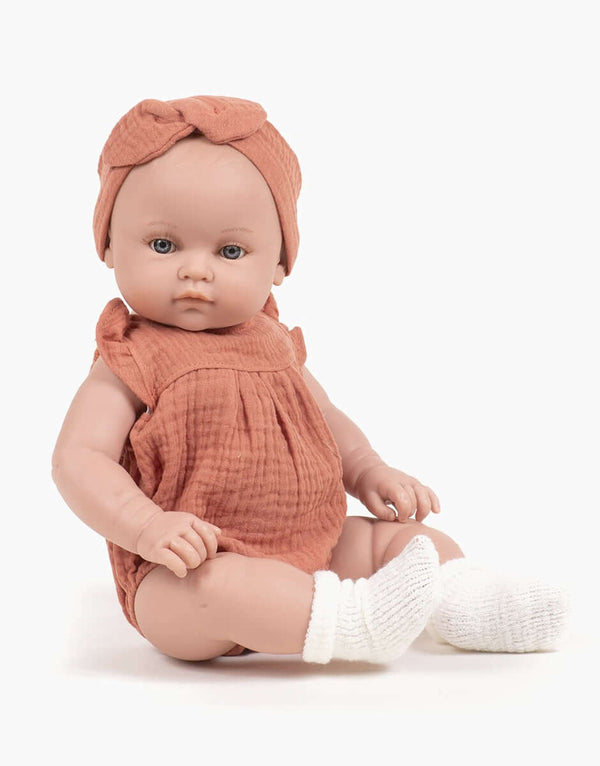Minikane Toddlers, Yaëlle Dressed in her Olivia Romper and Headband (Marsala)