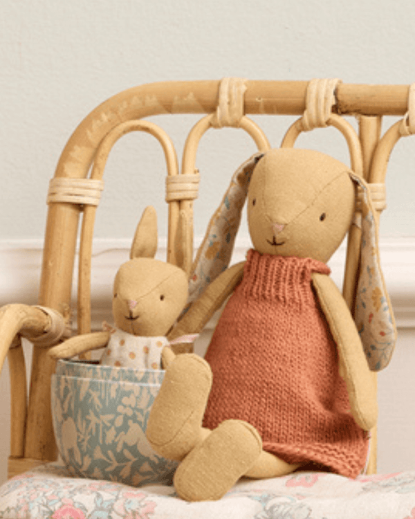 Maileg, Easter Egg with Micro Rabbit, Small - Dusty Blue