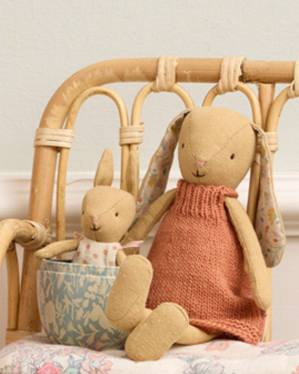 PRE-ORDER Maileg, Easter Egg with Micro Rabbit, Small - Dusty Blue **DUE END FEB**