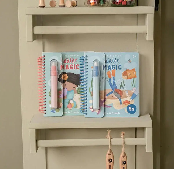 Little Dutch, Water Reveal Book - Jim & Friends