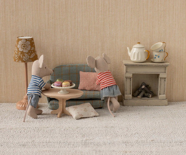 Maileg, Oval Coffee Table, Mouse - Nature