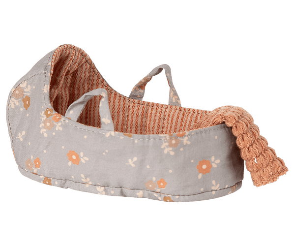 Maileg, Micro Bunny with Magnetic Hands Bundle