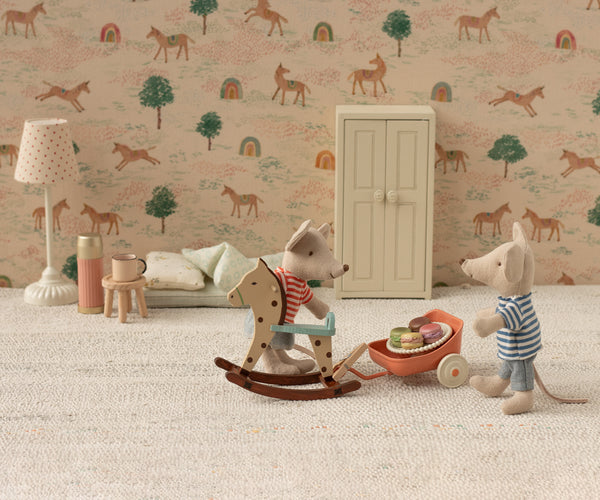 Maileg, Mum & Dad Mice in Cigar Box