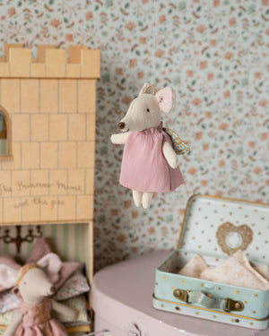 Maileg, Angel Mouse in Suitcase (Mouse of the Month)