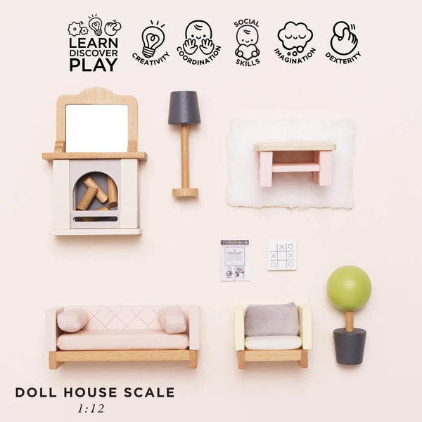 Le Van, Wooden Dolls House Living Room