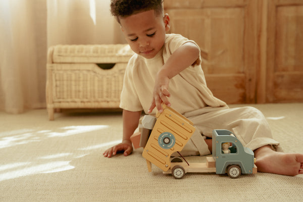 Little Dutch, Dump Truck Set FSC